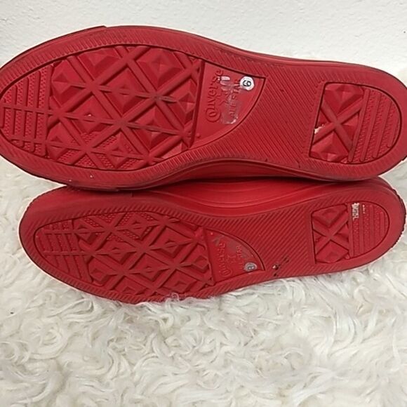 Converse, Chuck Taylor  Red rubber lace up  street hiker unisex sz 6 /8 rare - Picture 5 of 7